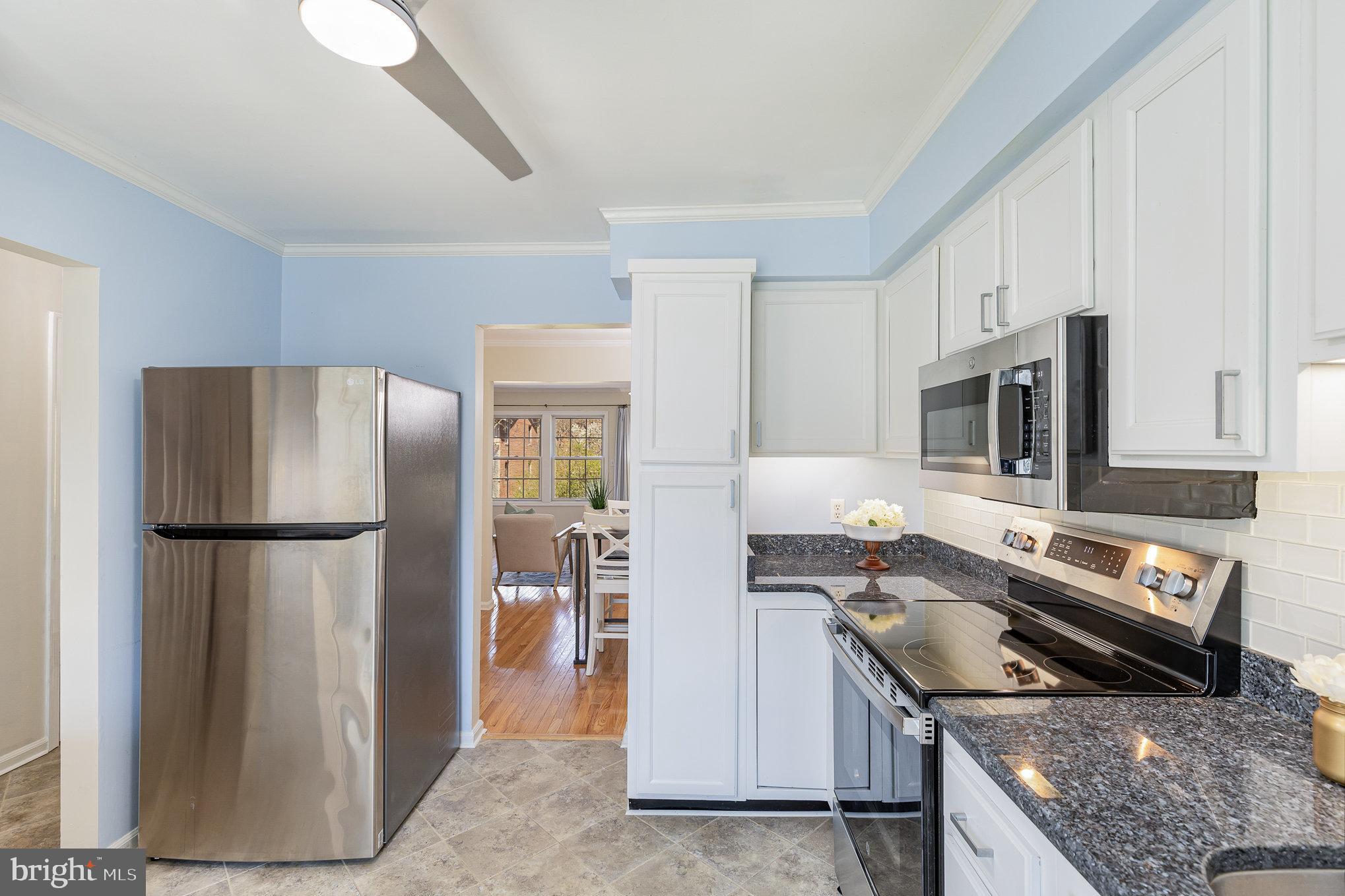 OLDE GREENWICH - Residential