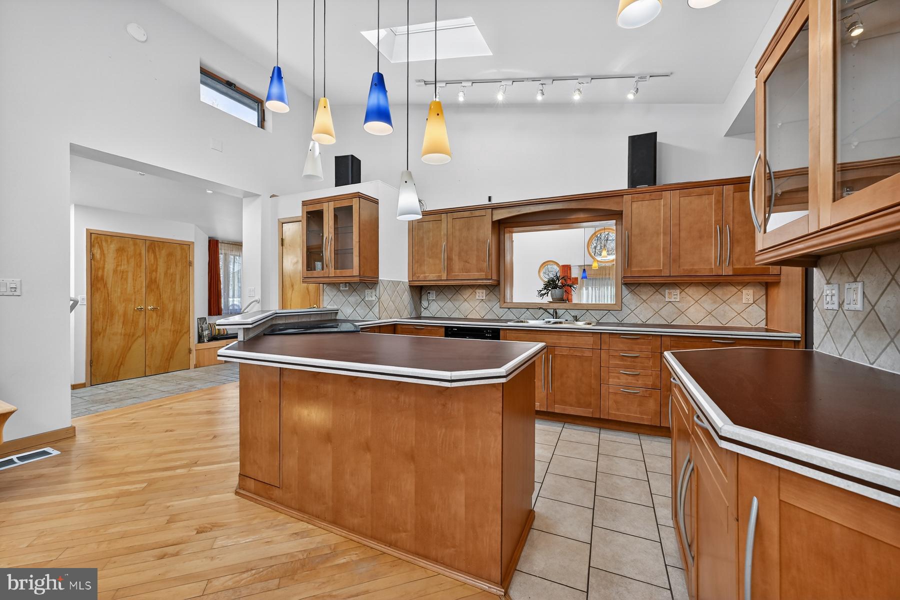 CARROLLTON MANOR - Residential