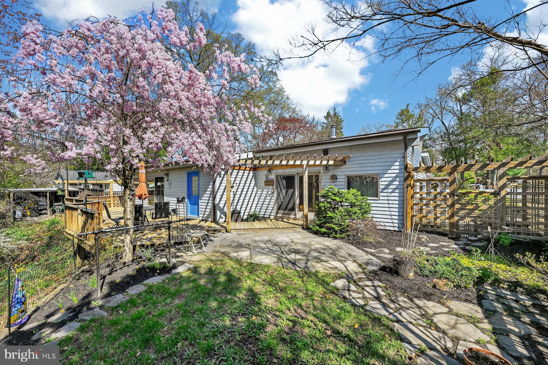 CARROLLTON MANOR - Residential