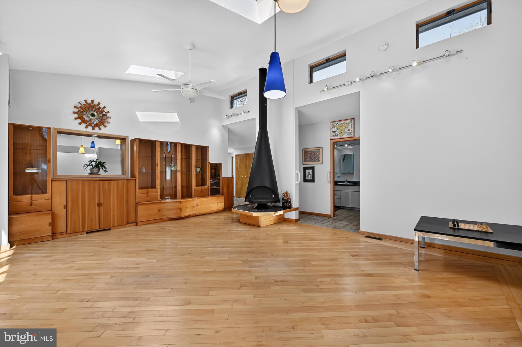 CARROLLTON MANOR - Residential