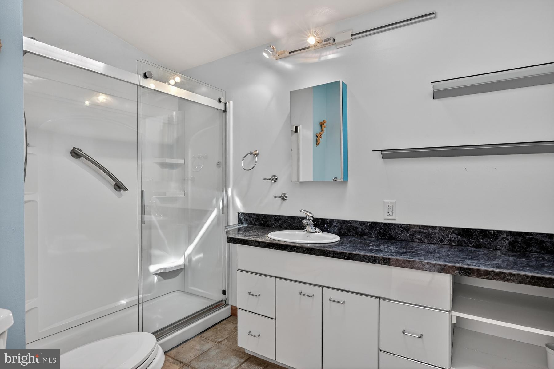 CARROLLTON MANOR - Residential