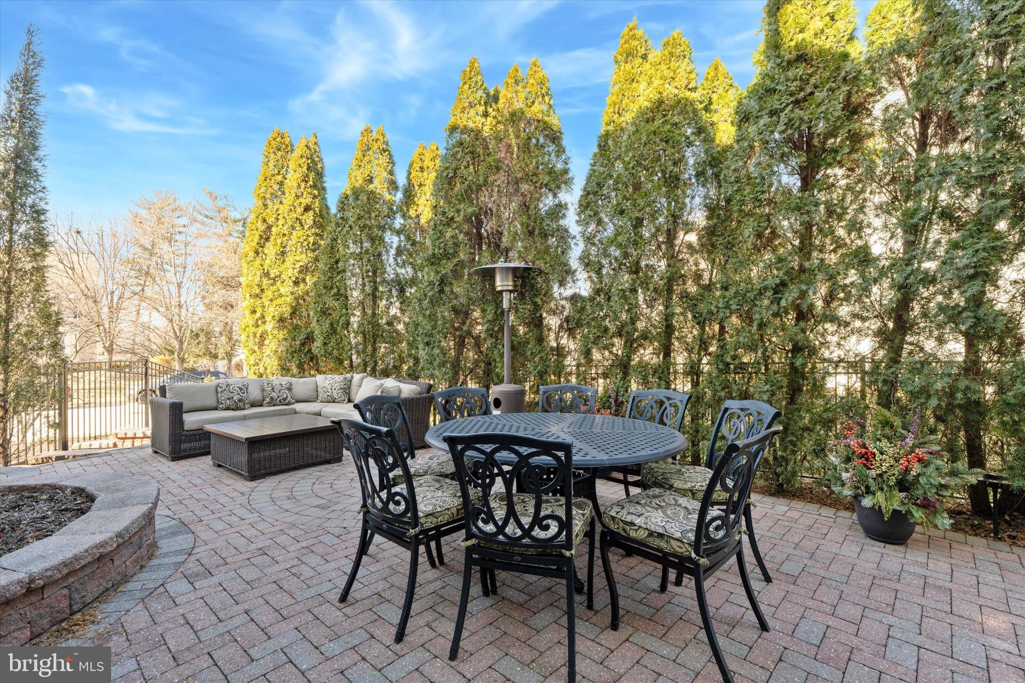 THE RESERVE - Residential