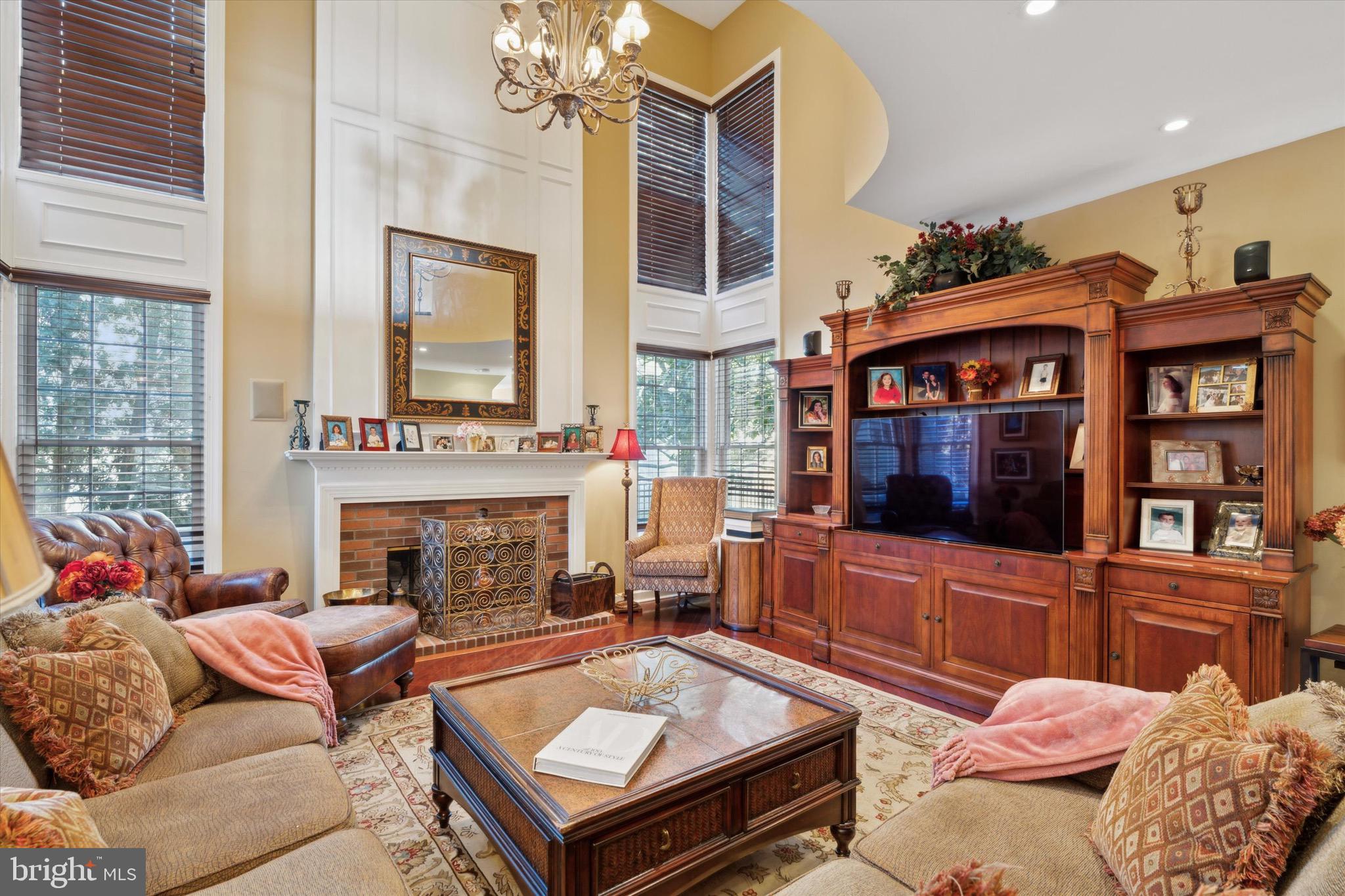 THE RESERVE - Residential