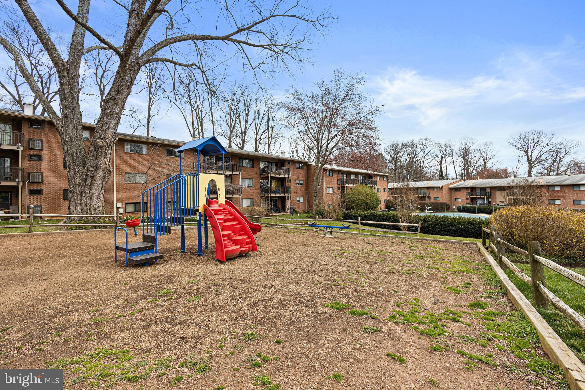 TIMBERLANE VILLAGE GARDEN CONDOMINIUMS - Residential