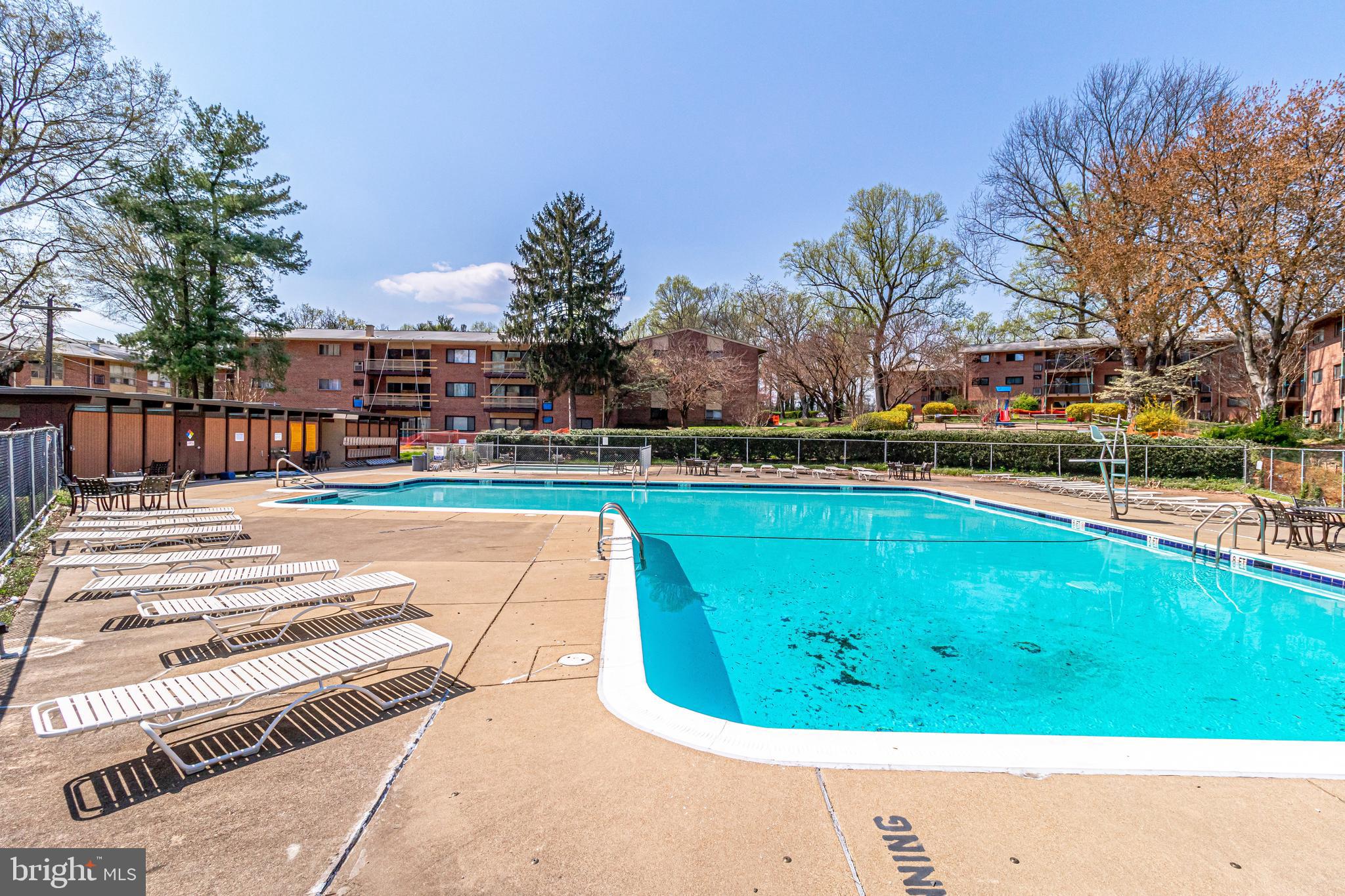 TIMBERLANE VILLAGE GARDEN CONDOMINIUMS - Residential