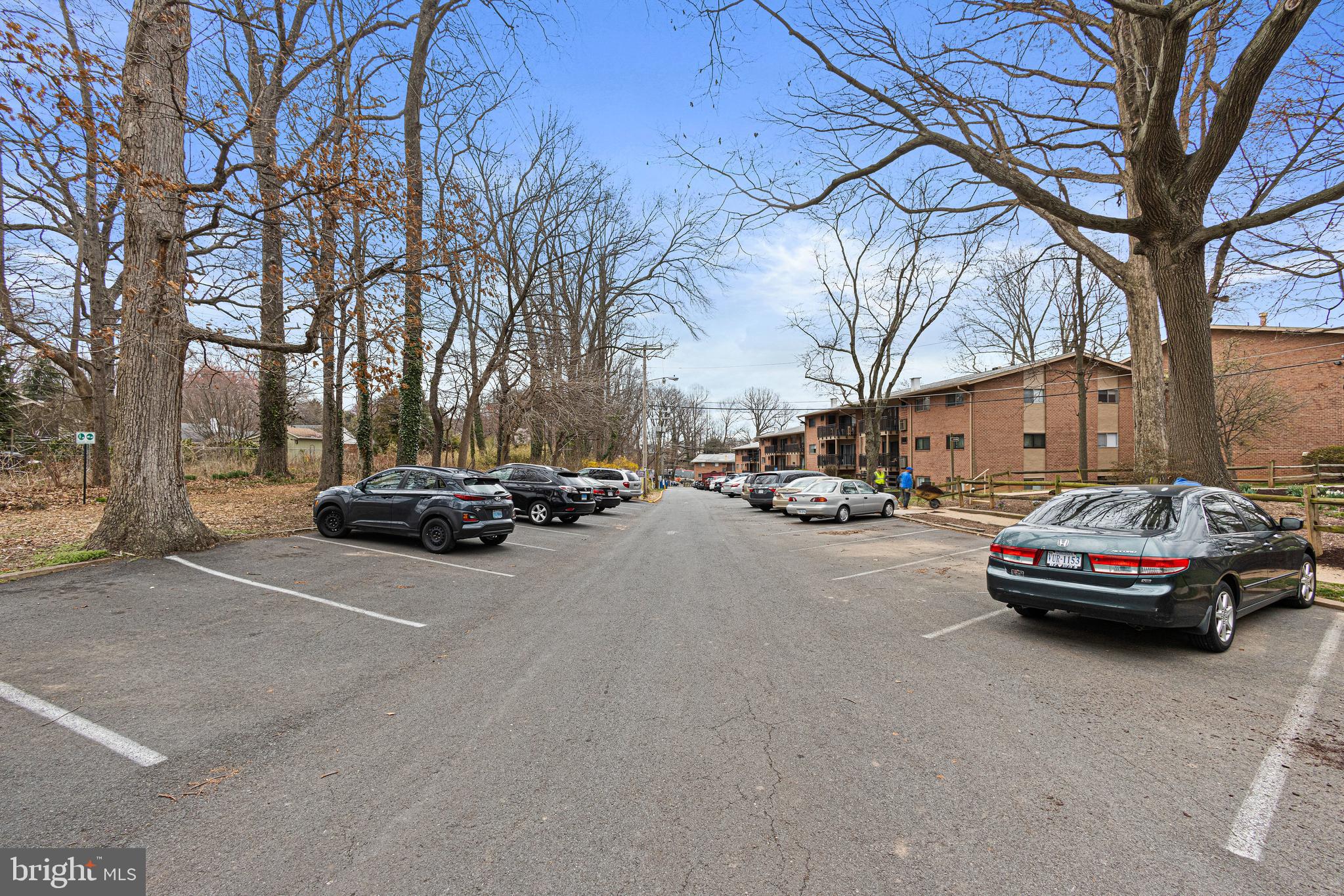 TIMBERLANE VILLAGE GARDEN CONDOMINIUMS - Residential
