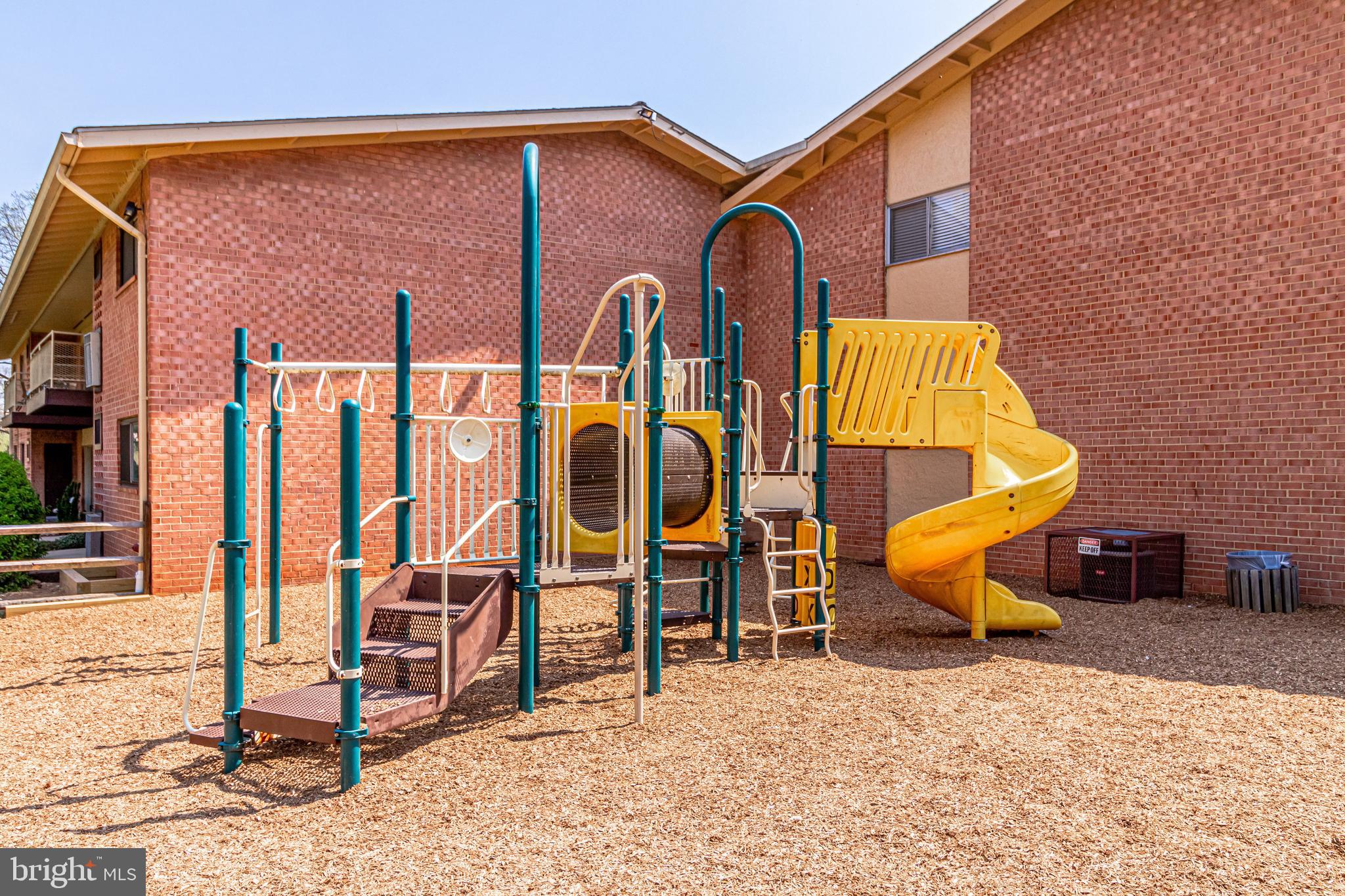 TIMBERLANE VILLAGE GARDEN CONDOMINIUMS - Residential