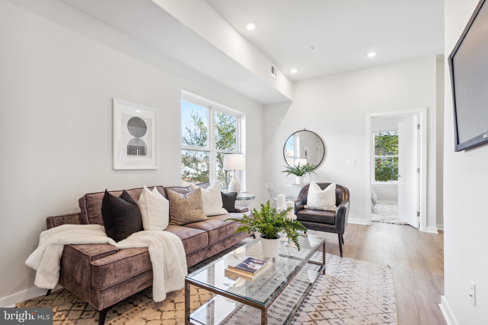 GRAYS FERRY - Residential Lease