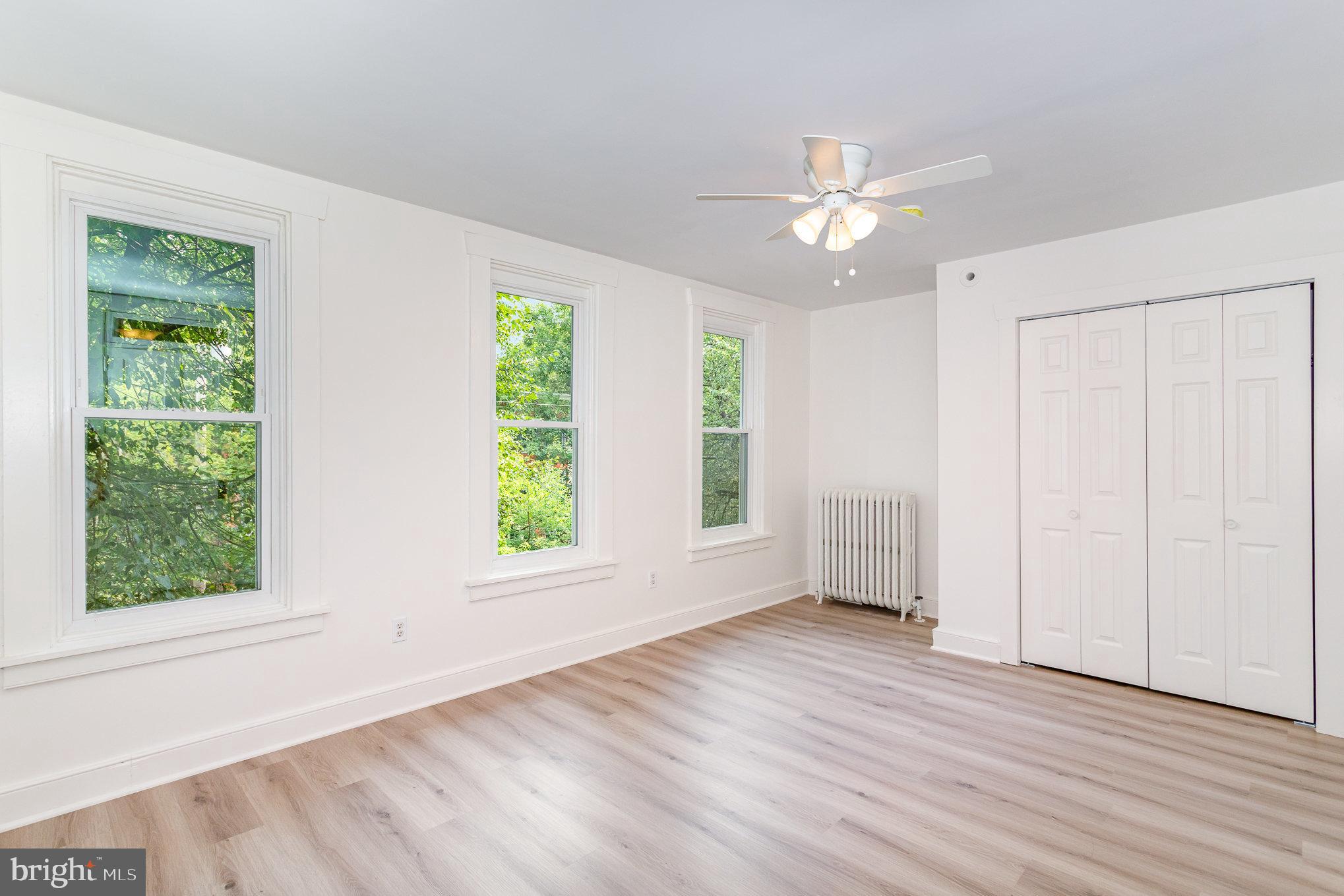 CHESTNUT HILL - Residential
