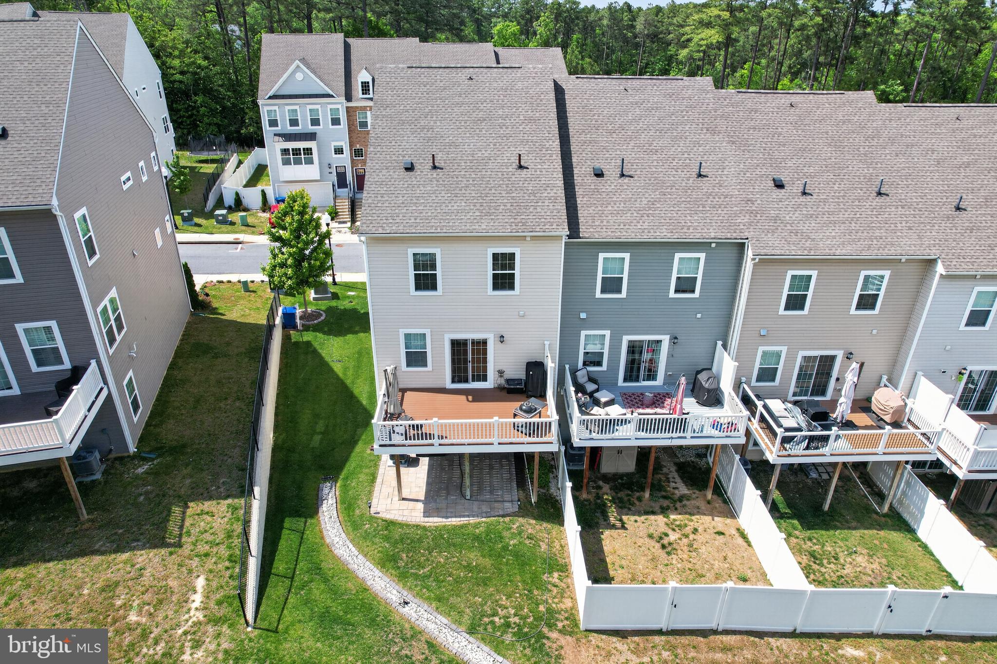 THE WOODS AT MYRTLE POINT - Residential