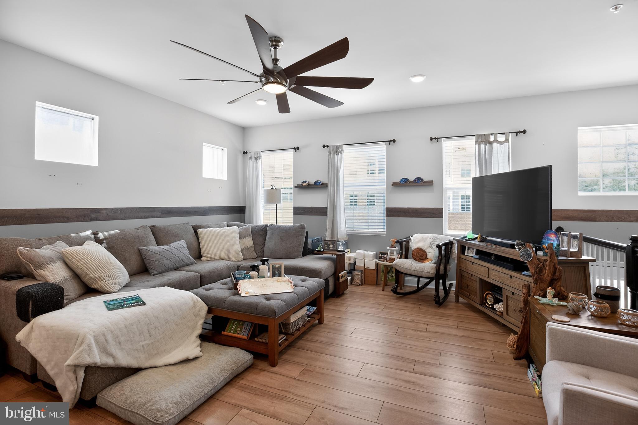 THE WOODS AT MYRTLE POINT - Residential