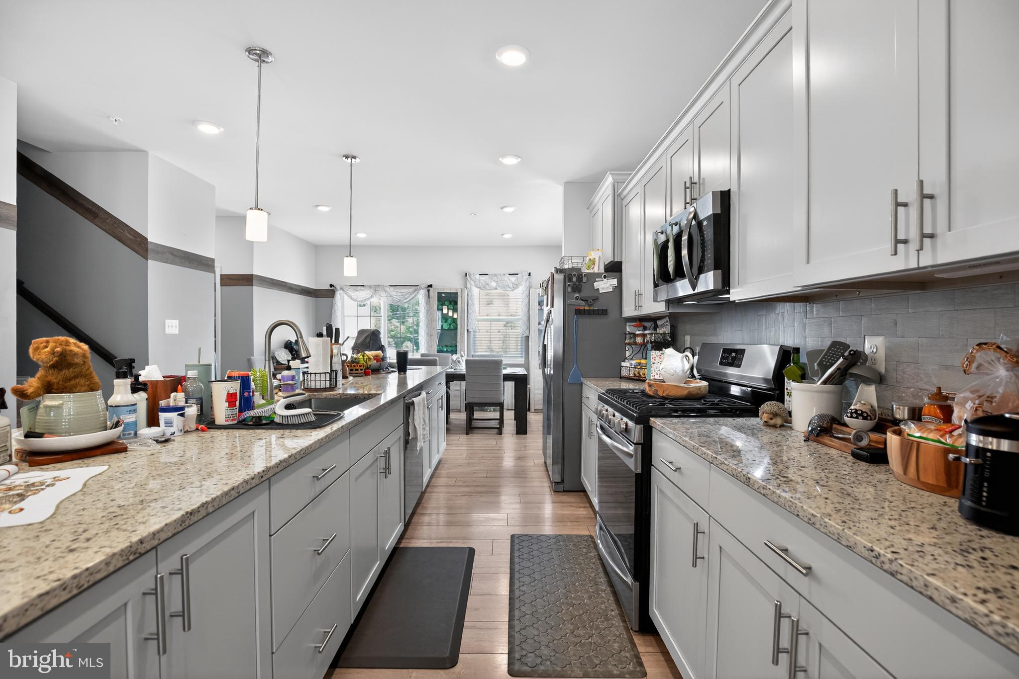THE WOODS AT MYRTLE POINT - Residential