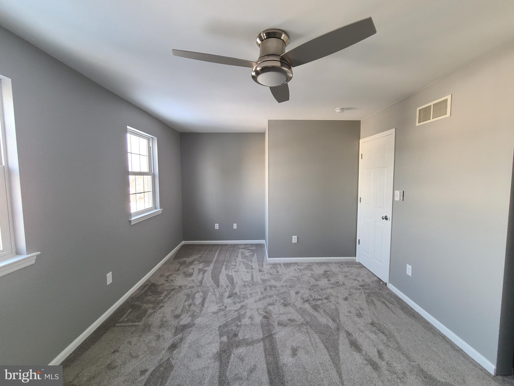 BEVERLY HEIGHTS - Residential Lease