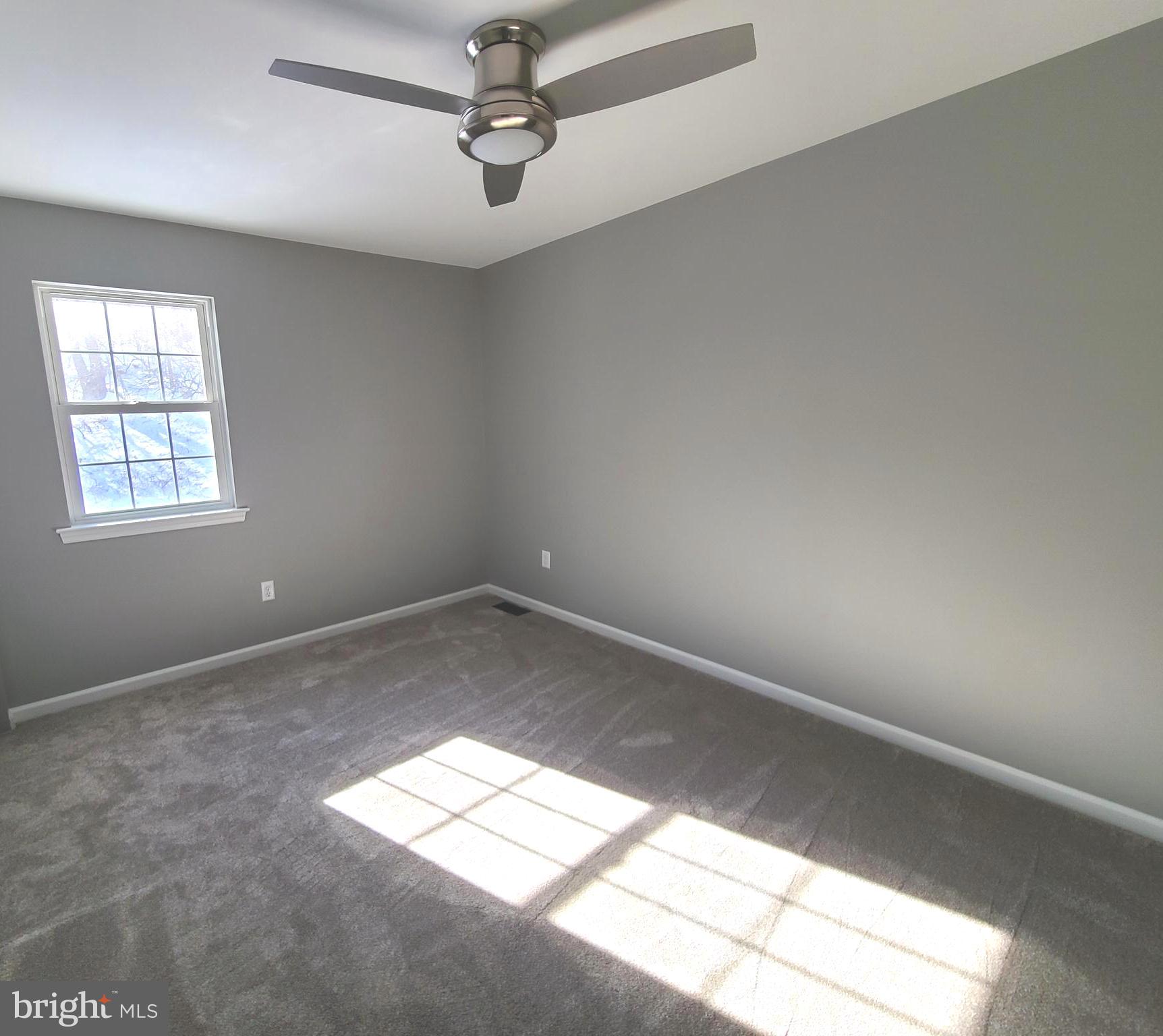 BEVERLY HEIGHTS - Residential Lease