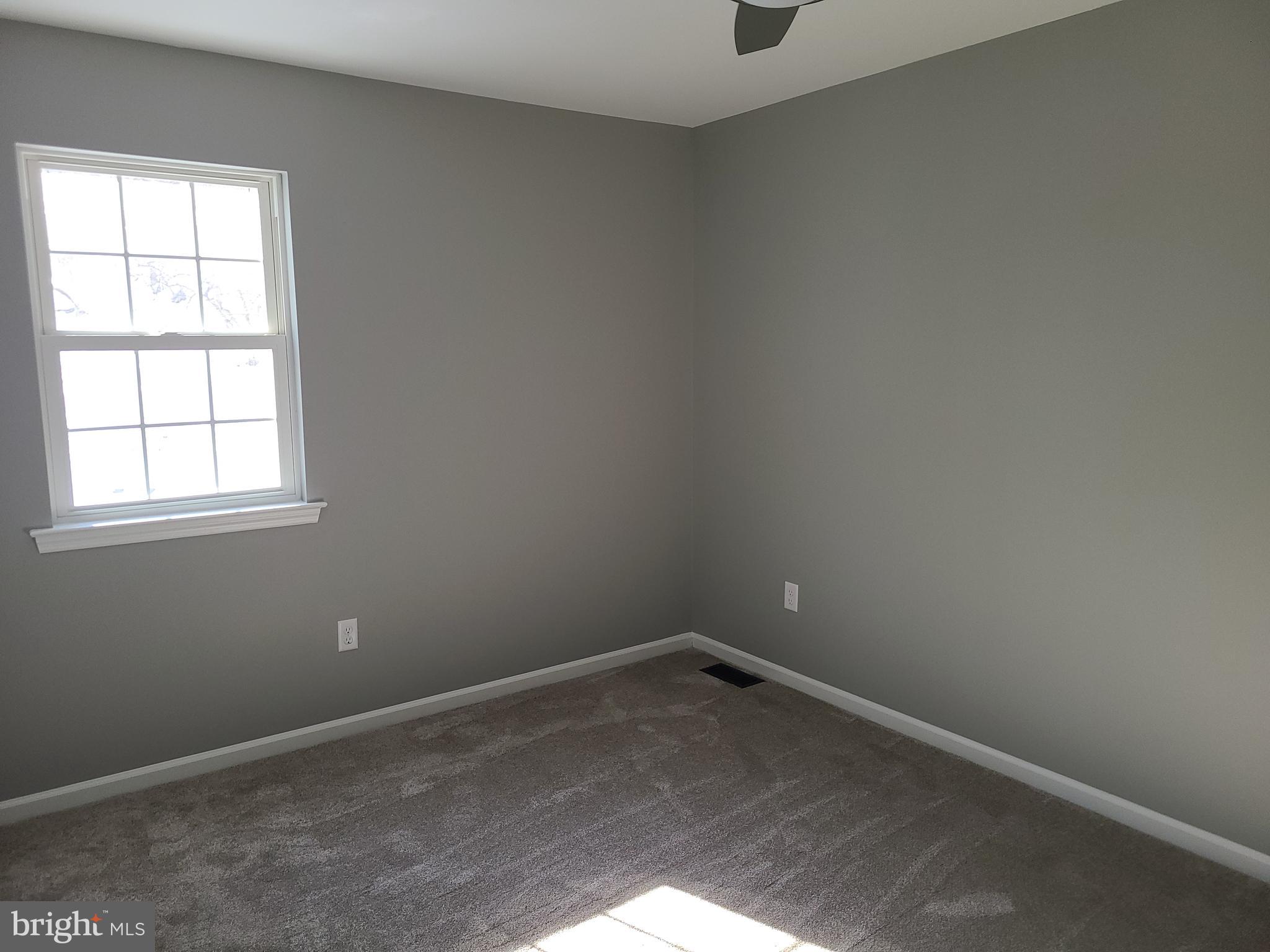BEVERLY HEIGHTS - Residential Lease