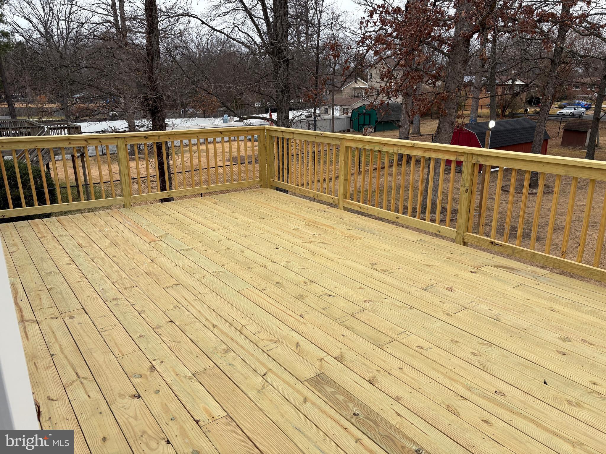 CAROLINE WOODS - Residential