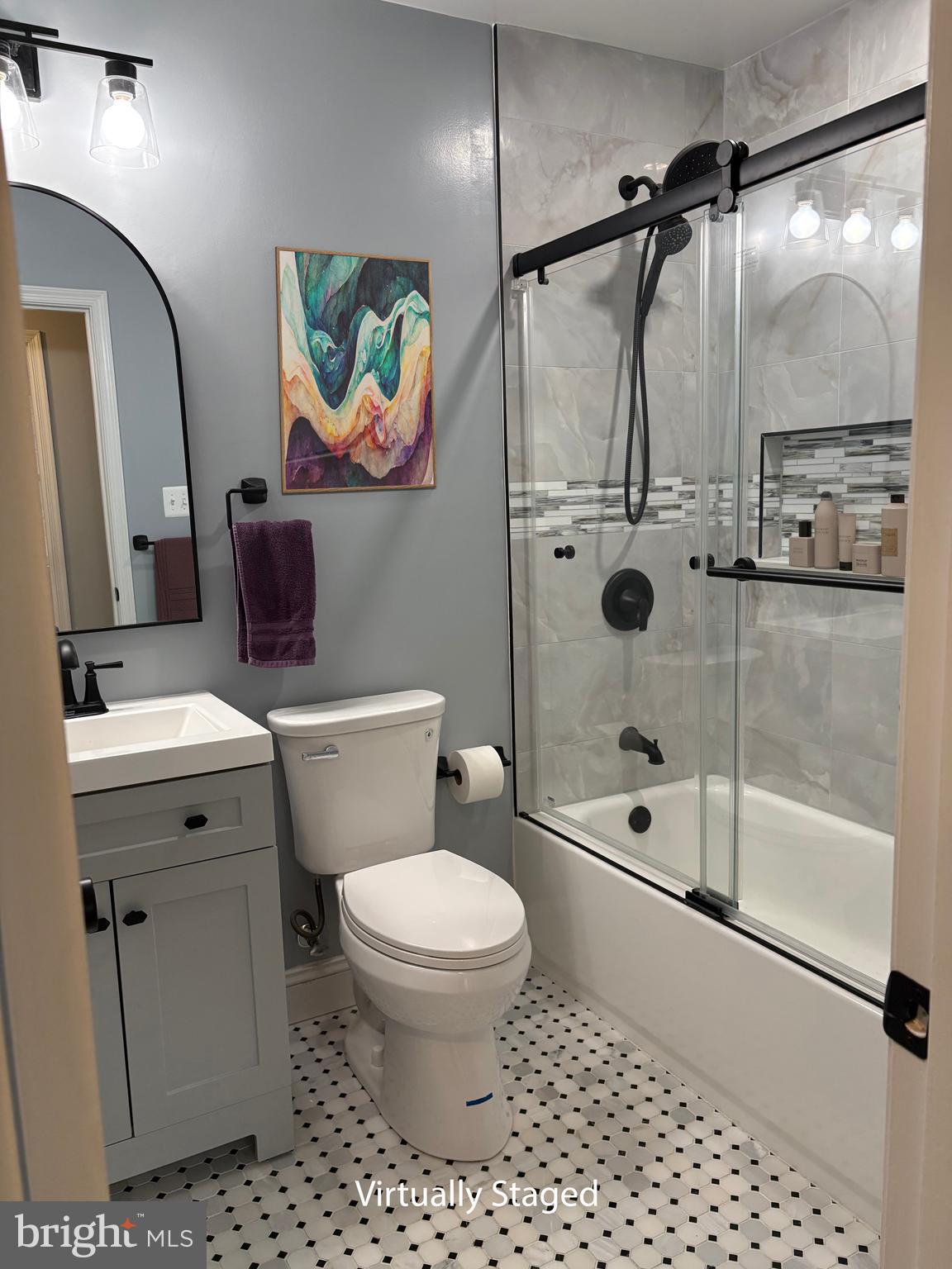 CAROLINE WOODS - Residential