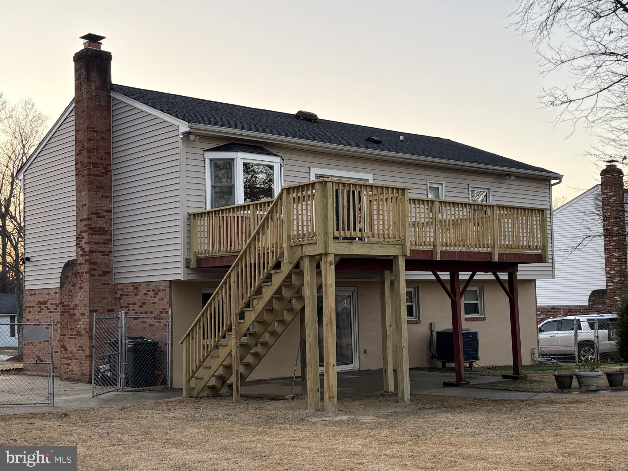 CAROLINE WOODS - Residential