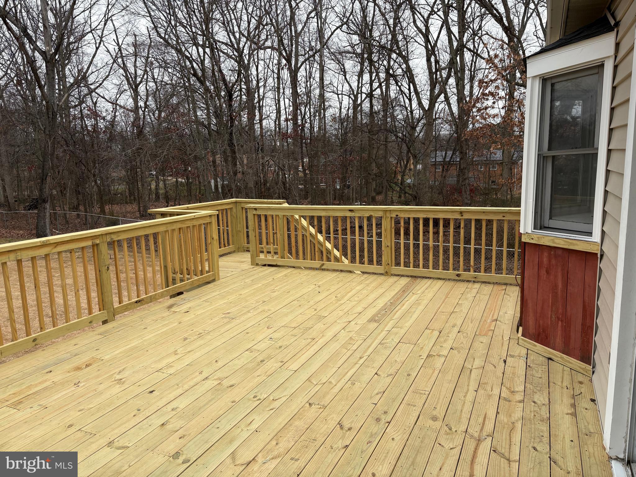 CAROLINE WOODS - Residential