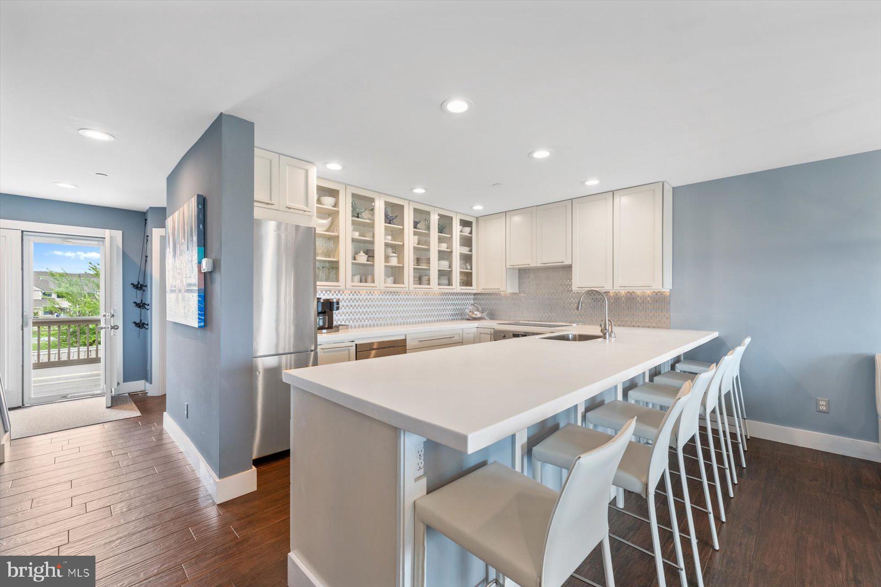 KINGS GRANT - Residential