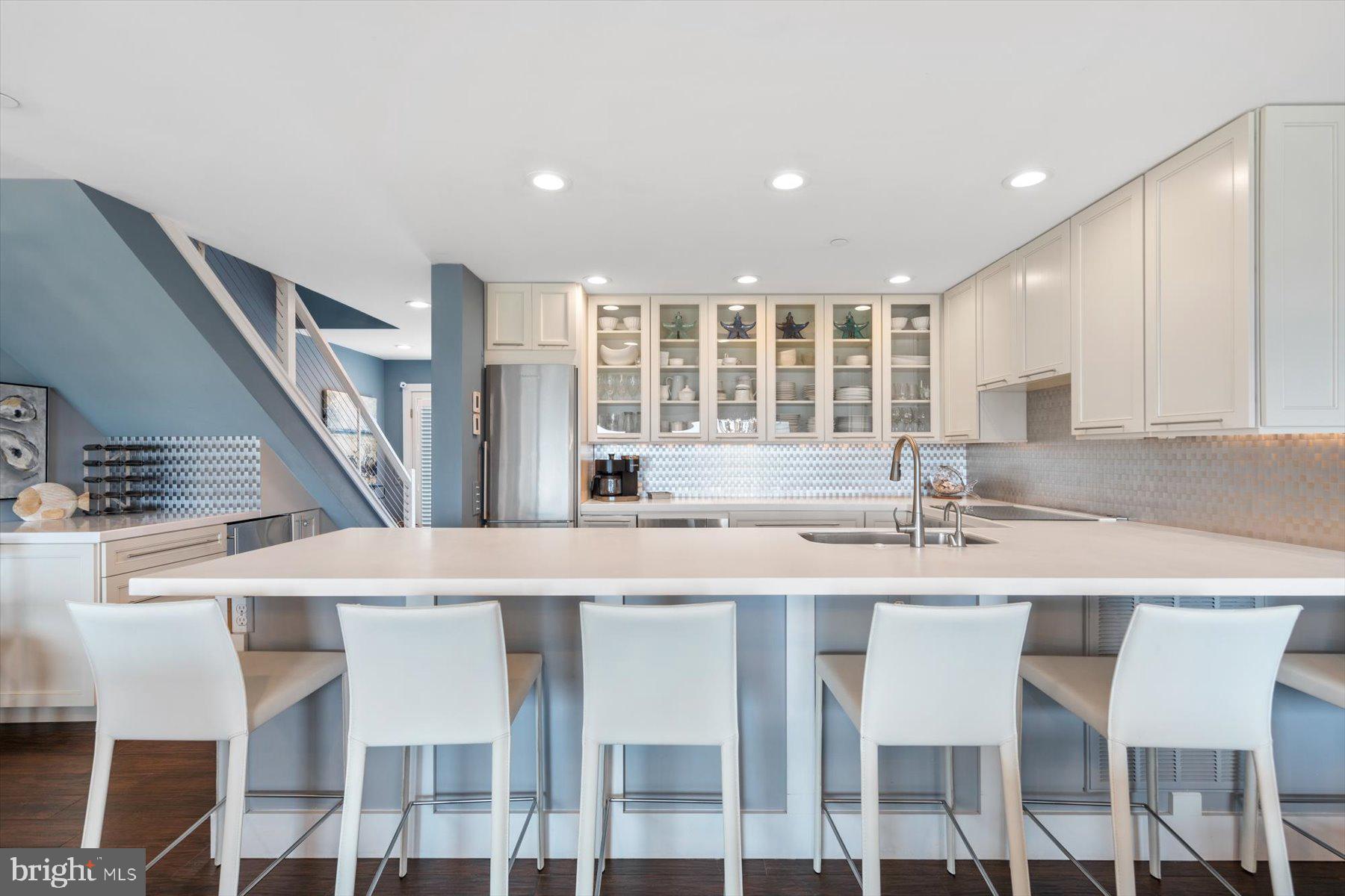 KINGS GRANT - Residential