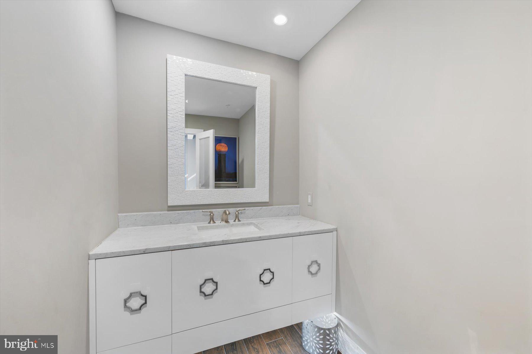 KINGS GRANT - Residential