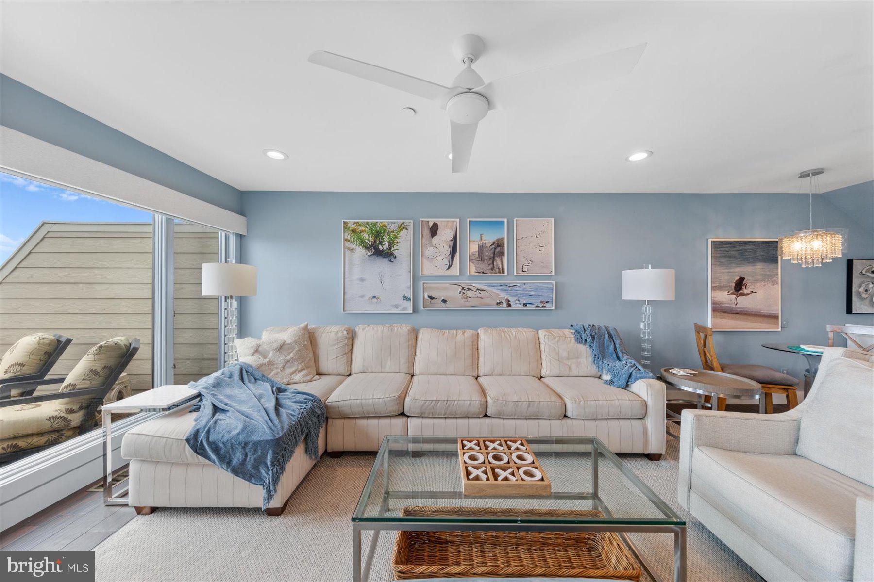 KINGS GRANT - Residential