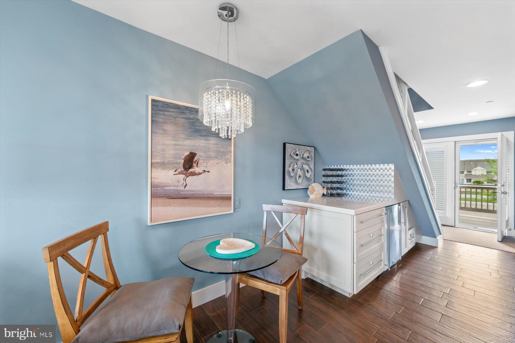 KINGS GRANT - Residential