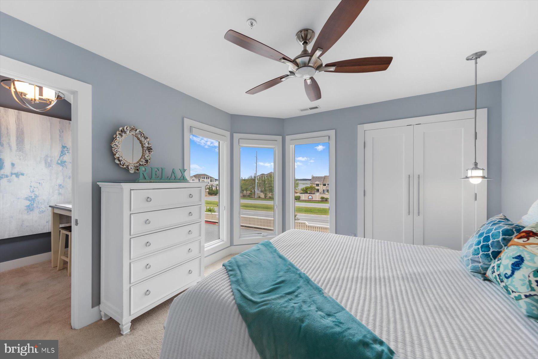 KINGS GRANT - Residential