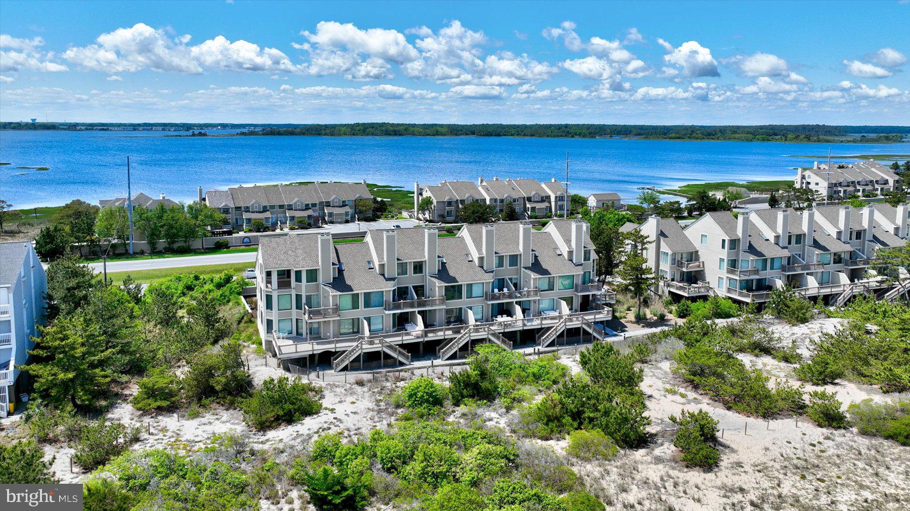 KINGS GRANT - Residential