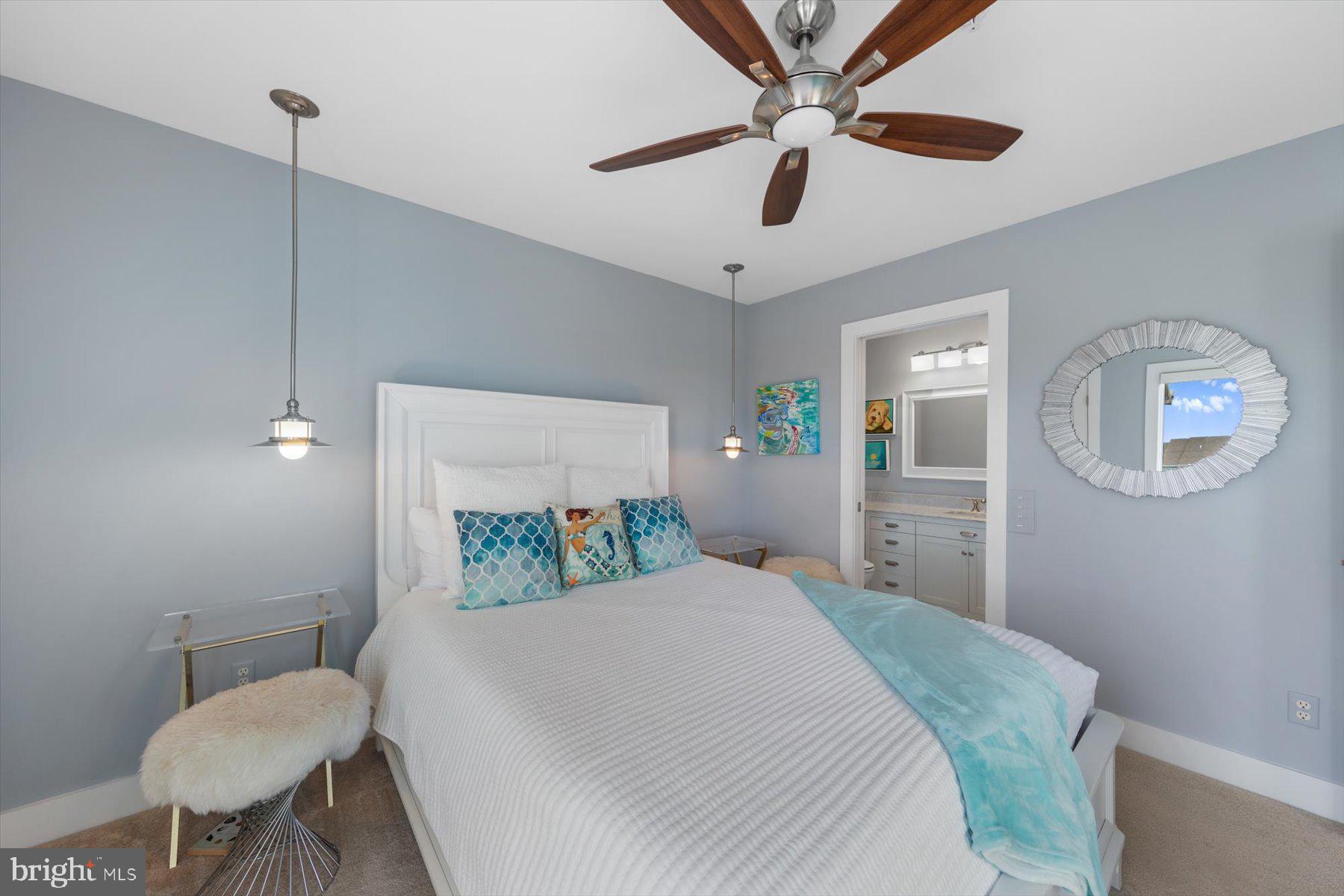 KINGS GRANT - Residential