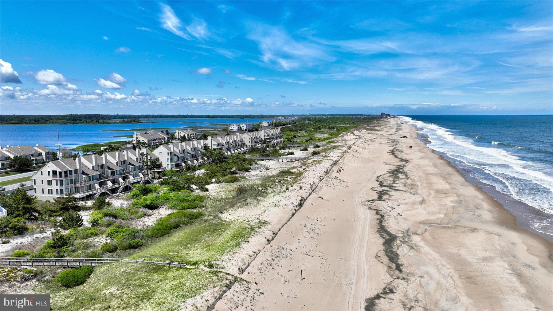 KINGS GRANT - Residential