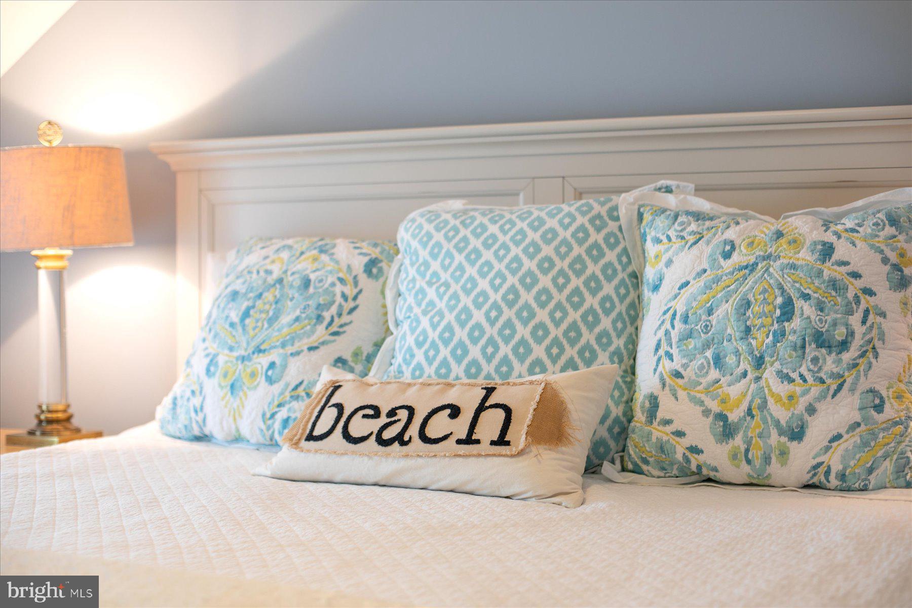 KINGS GRANT - Residential