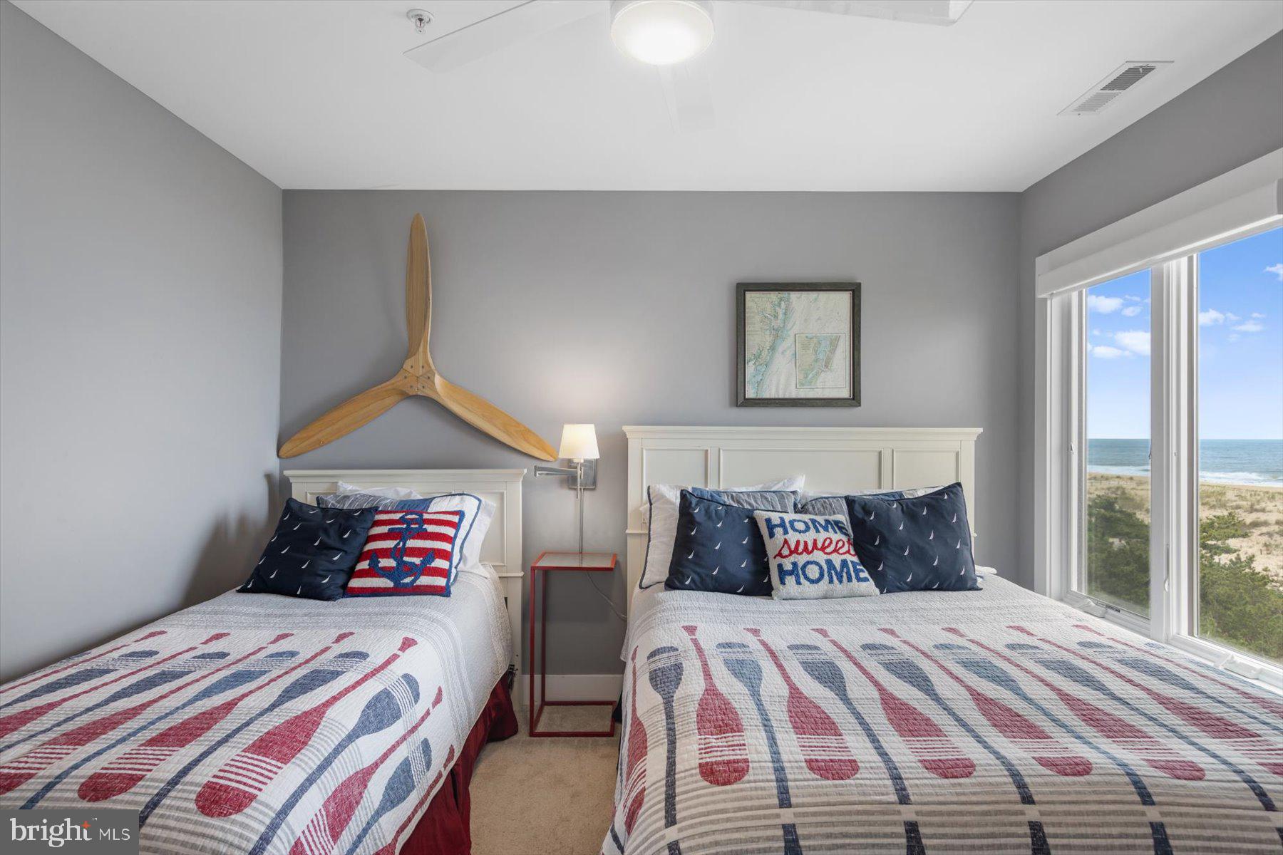 KINGS GRANT - Residential