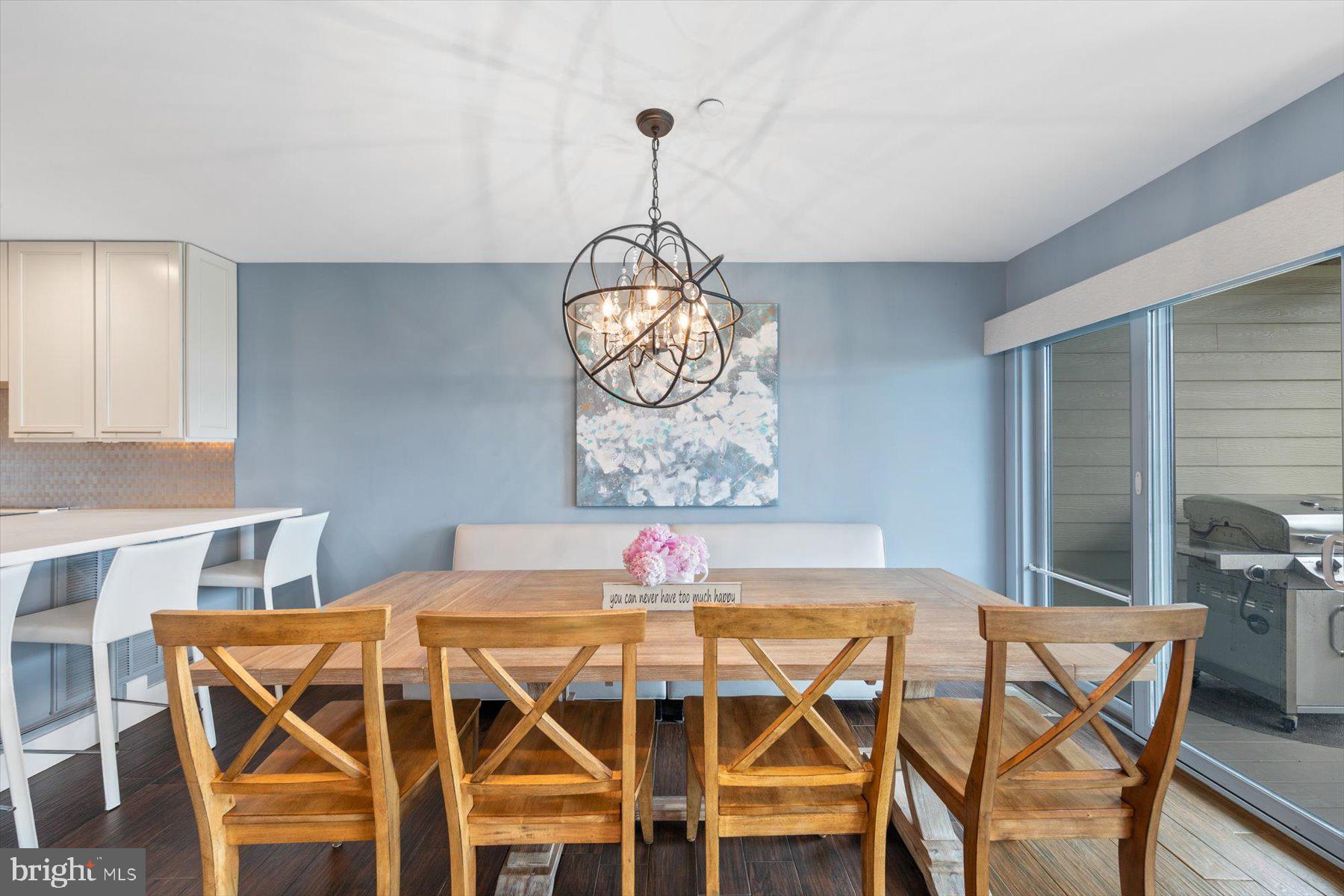 KINGS GRANT - Residential