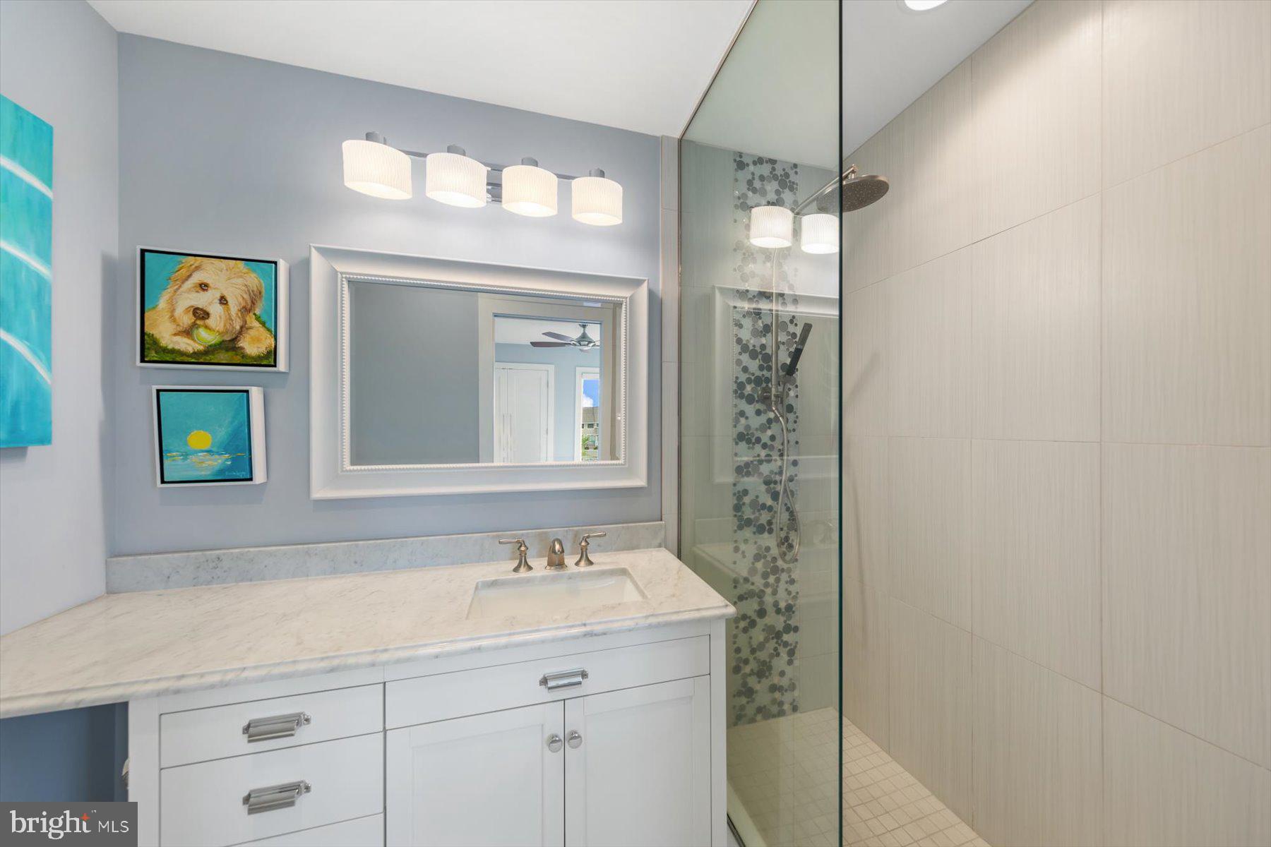 KINGS GRANT - Residential