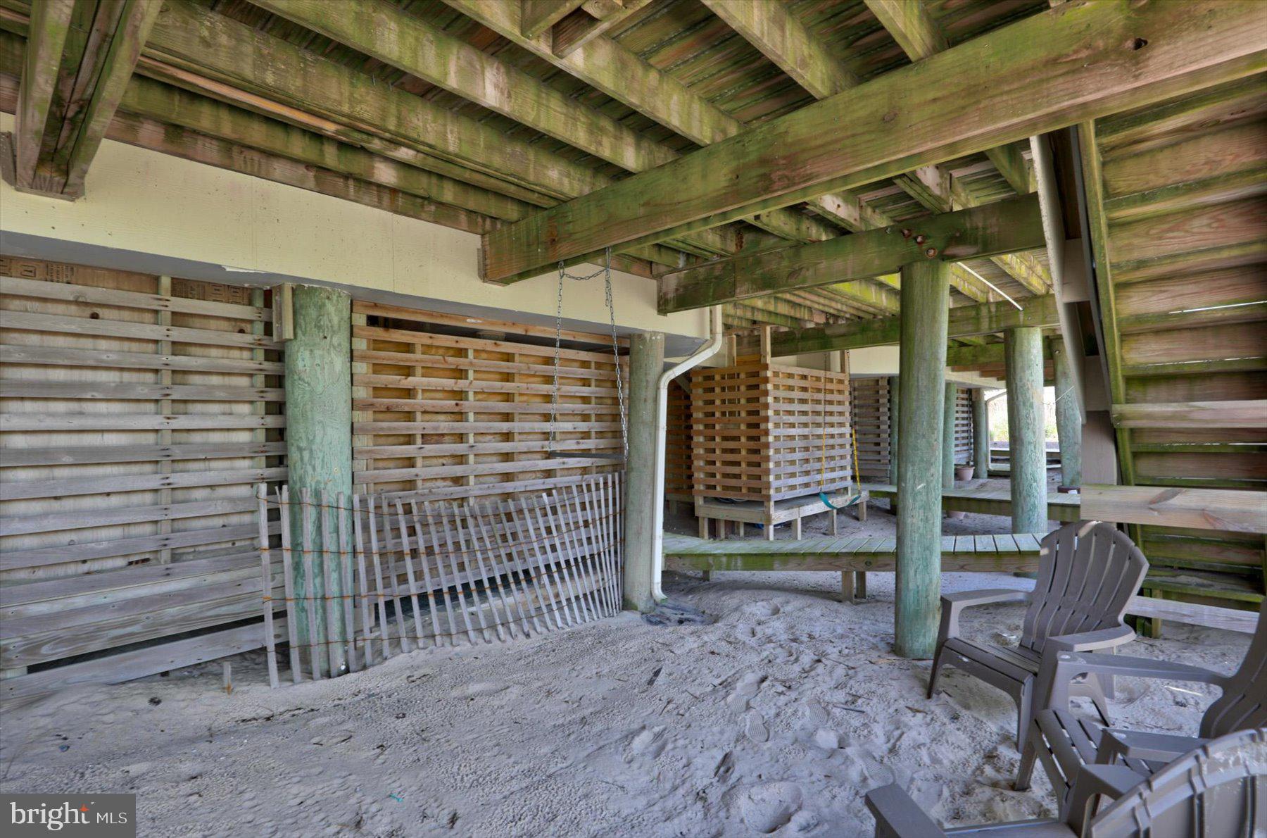 KINGS GRANT - Residential