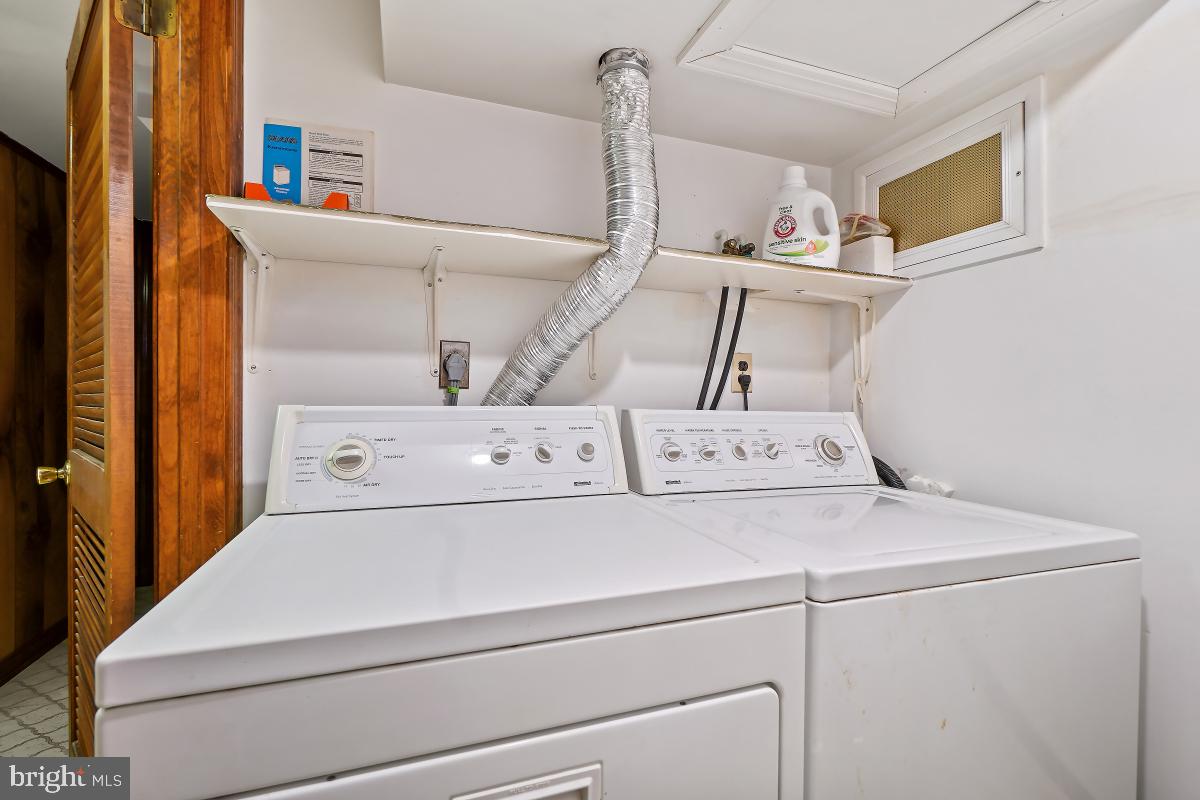 NORTHWOOD VILLAGE - Residential