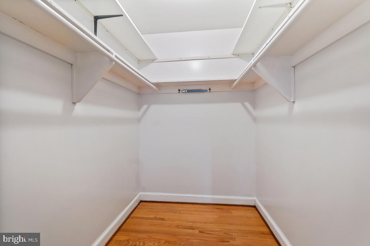 NORTHWOOD VILLAGE - Residential