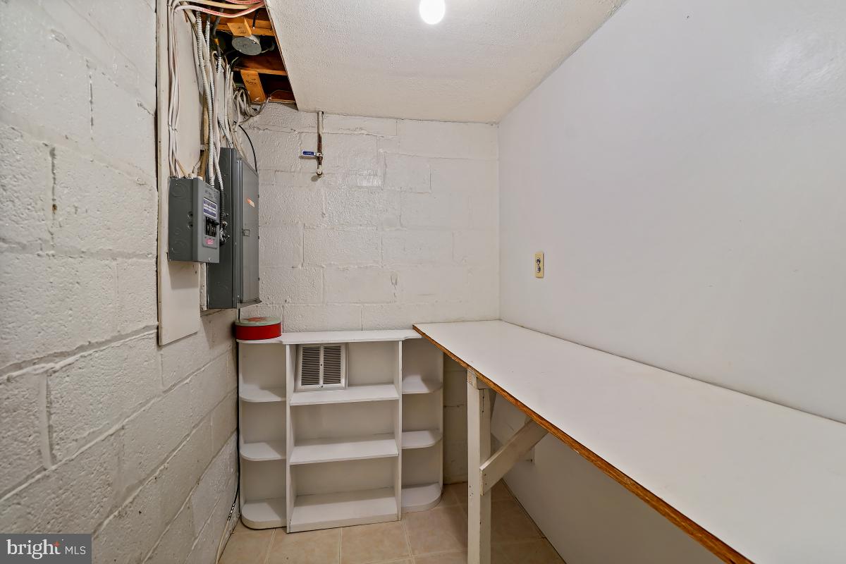 NORTHWOOD VILLAGE - Residential