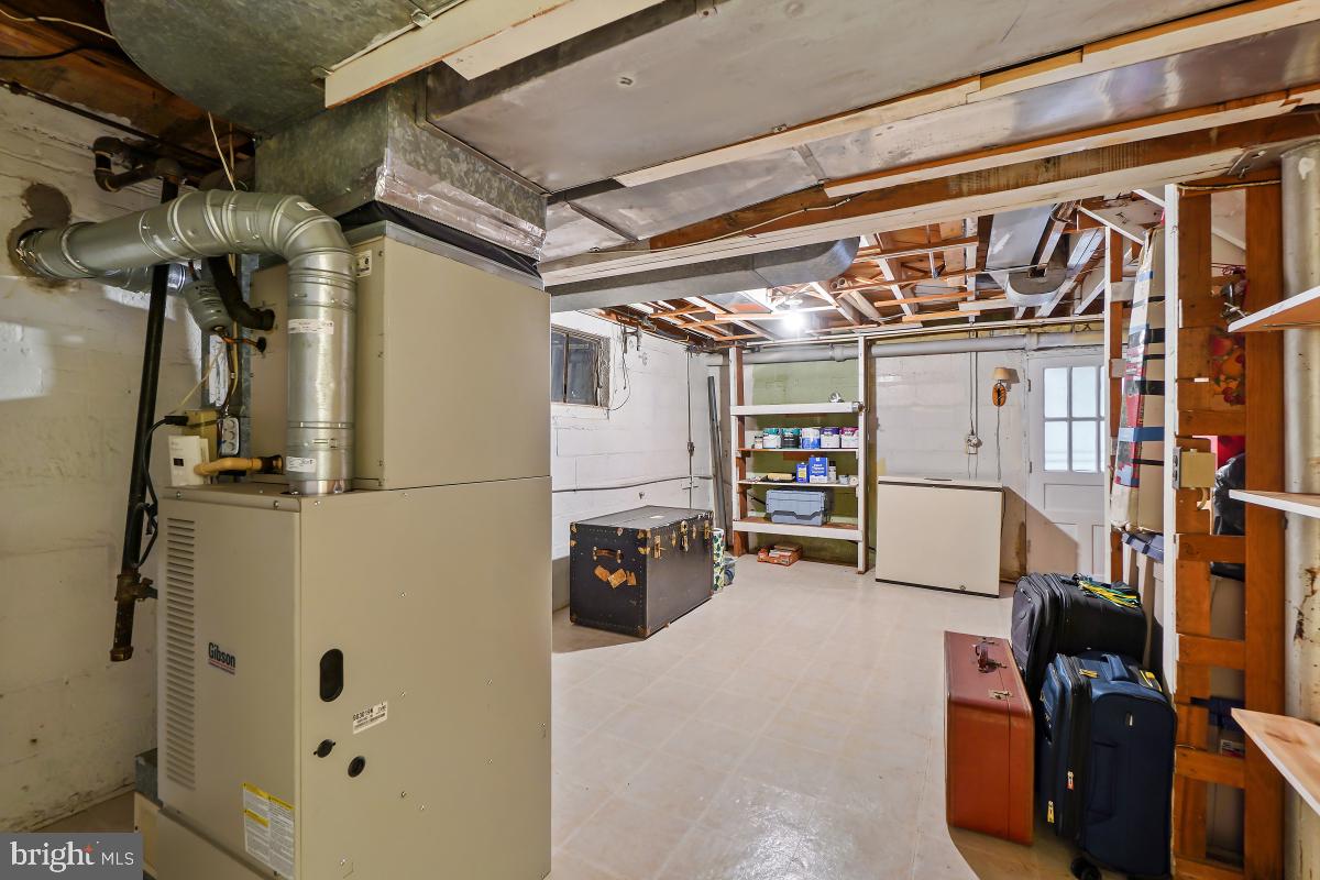 NORTHWOOD VILLAGE - Residential