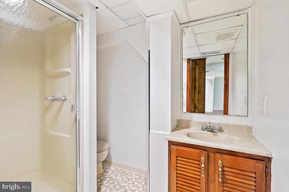 NORTHWOOD VILLAGE - Residential