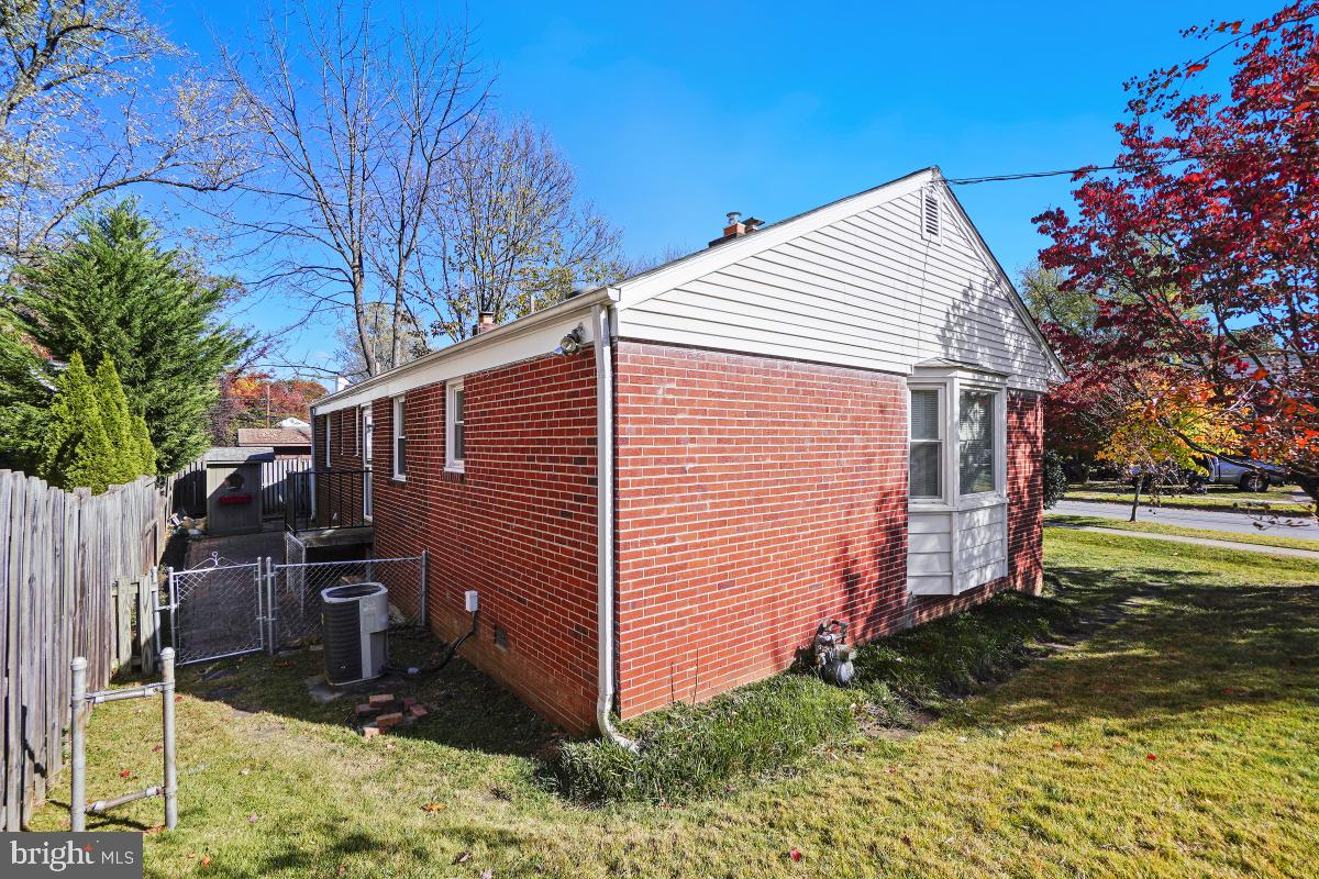 NORTHWOOD VILLAGE - Residential