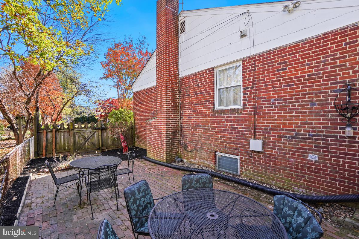 NORTHWOOD VILLAGE - Residential