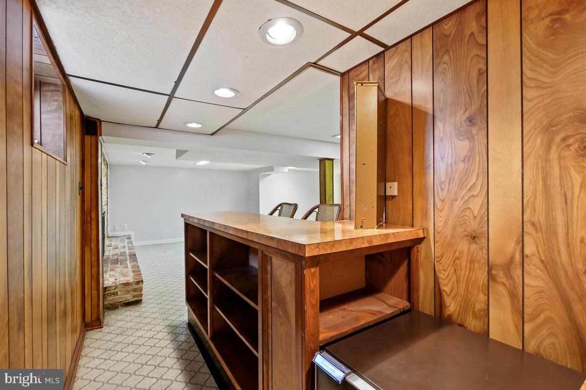 NORTHWOOD VILLAGE - Residential