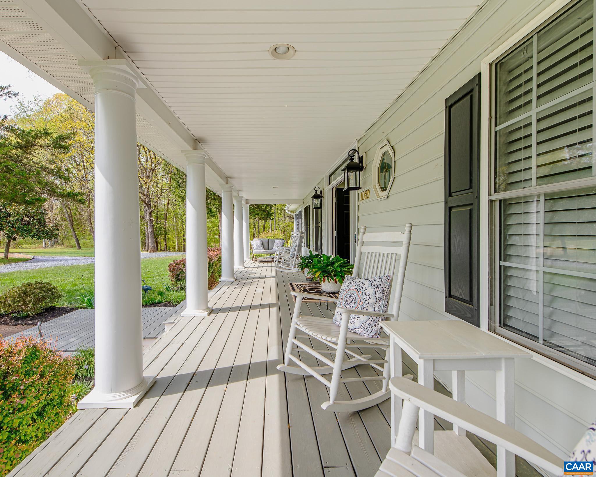 BROKEN ISLAND - Residential