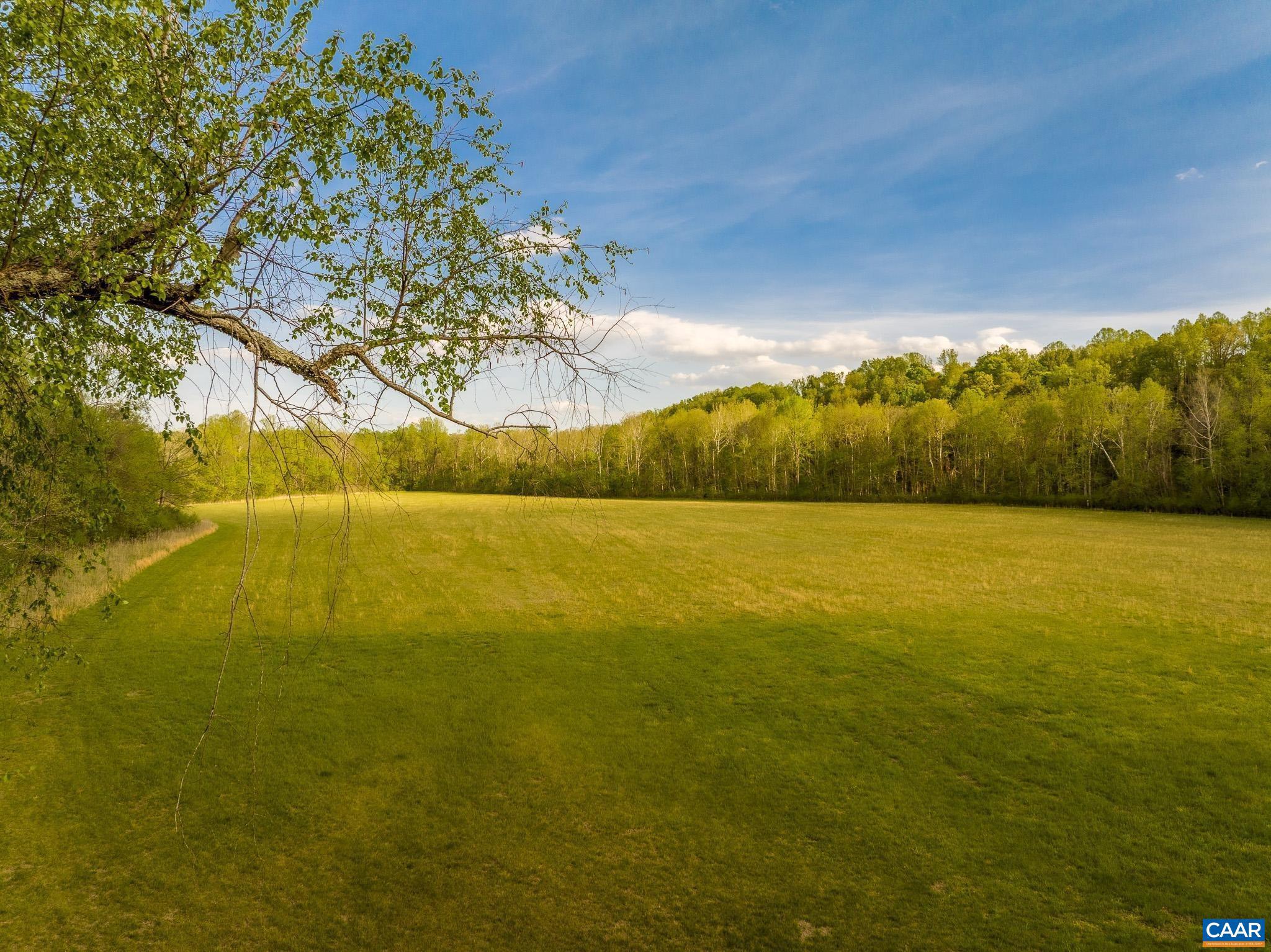 BROKEN ISLAND - Residential