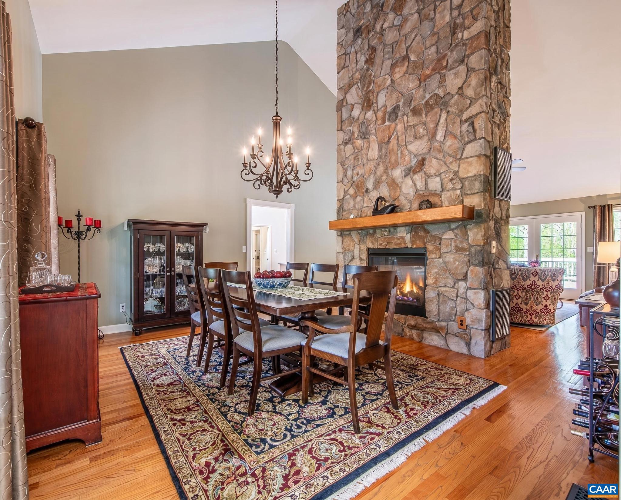 BROKEN ISLAND - Residential