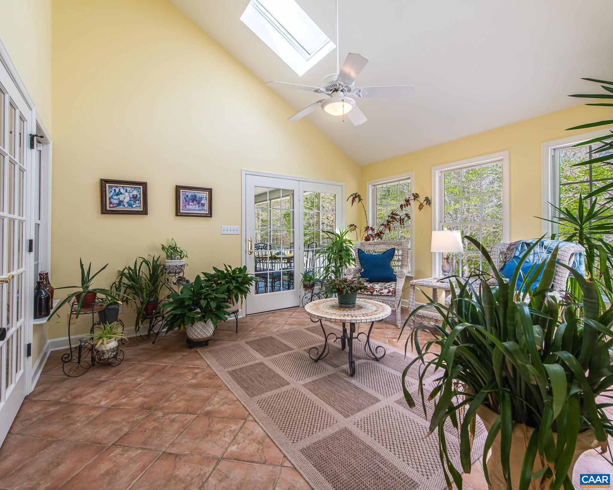 BROKEN ISLAND - Residential