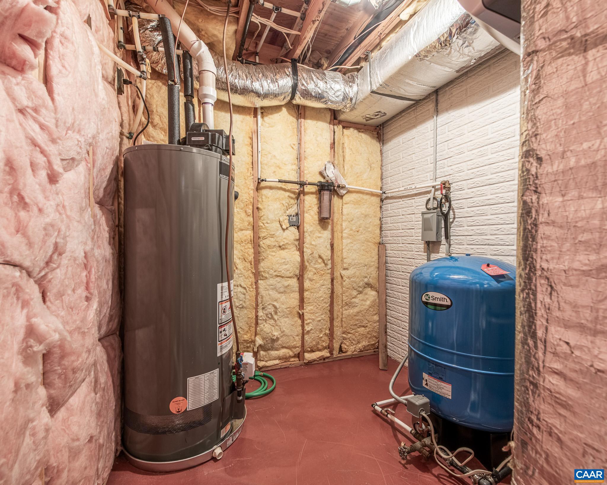 BROKEN ISLAND - Residential